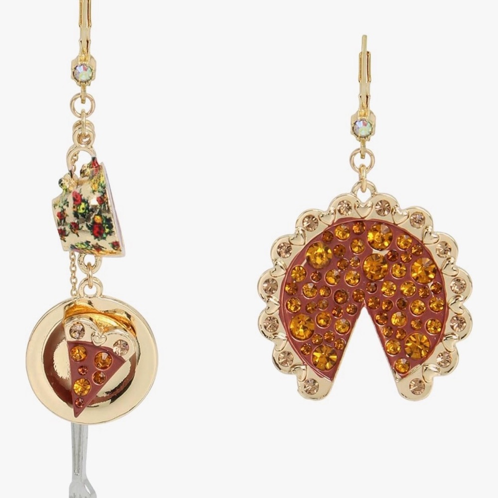 Betsey Johnson Womens Pumpkin Pie Mismatch Earrings